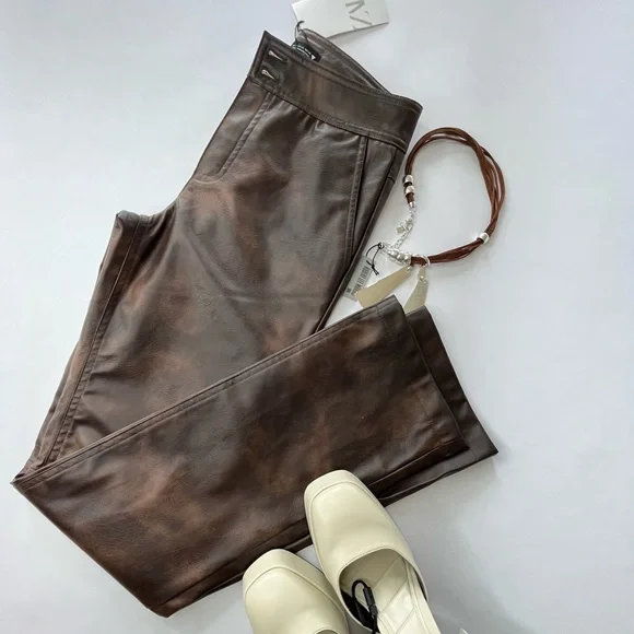 PANTS - Picture 10 of 16